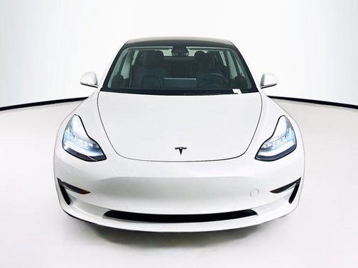 2019 Tesla Model 3 Standard Range
