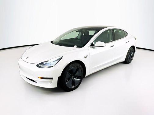 2019 Tesla Model 3 Standard Range