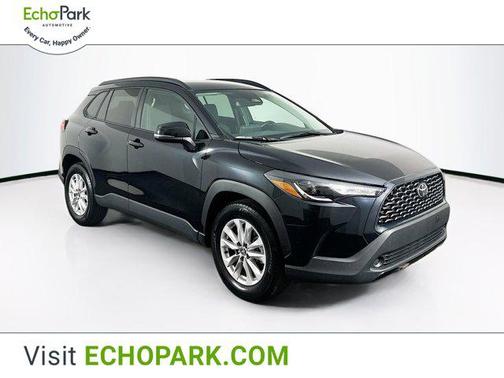 2025 Toyota Corolla Cross LE