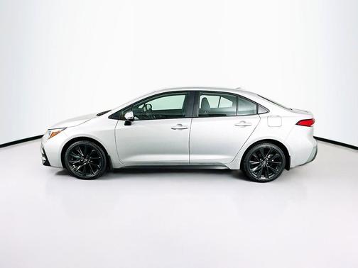 Classic Silver Metallic 2026 Toyota Corolla SE