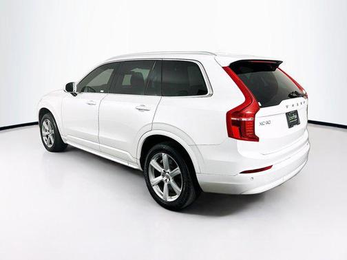 2023 Volvo XC90 B5 Core