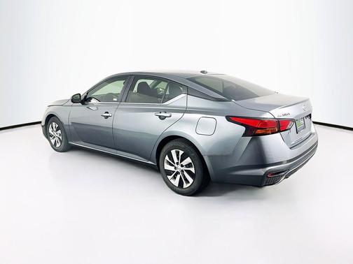 Gun Metallic 2020 Nissan Altima S FWD