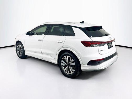 2023 Audi Q4 e-tron Premium Plus