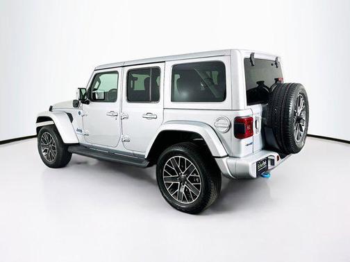 Silver Zynith Clearcoat 2023 Jeep Wrangler 4xe Sahara High Altitude