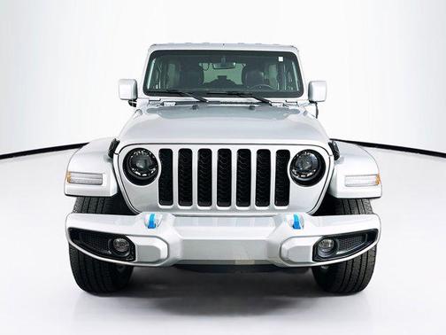 Silver Zynith Clearcoat 2023 Jeep Wrangler 4xe Sahara High Altitude