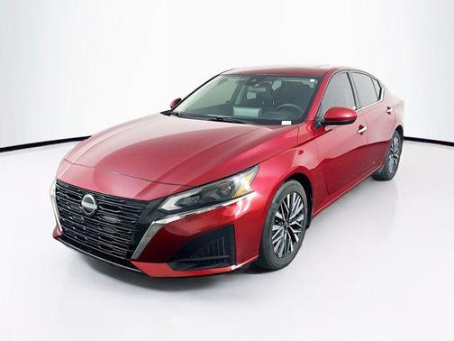 Scarlet Ember Tintcoat 2023 Nissan Altima 2.5 SV