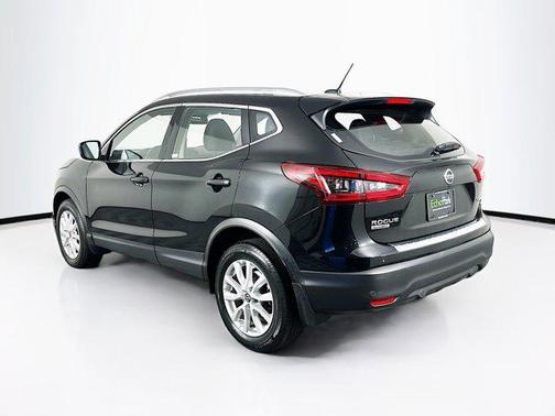 2021 Nissan Rogue Sport SV