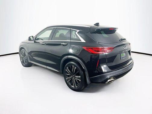 2022 INFINITI QX50 LUXE