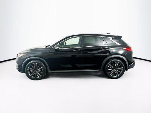 2022 INFINITI QX50 LUXE