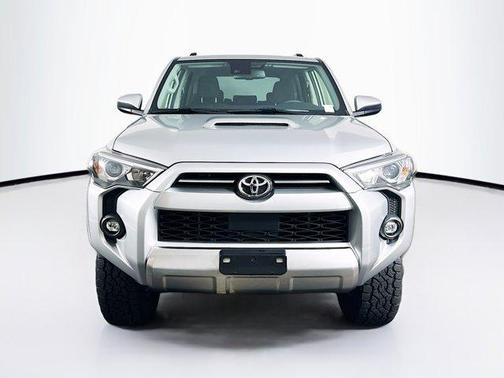 2022 Toyota 4Runner TRD Off Road