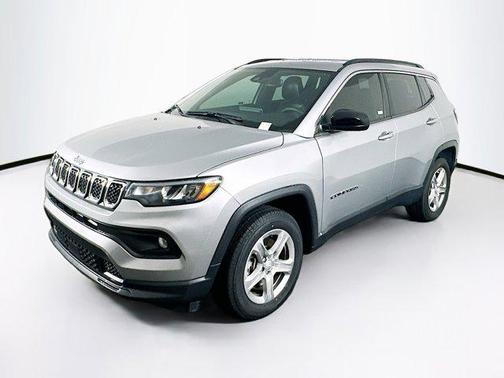 2023 Jeep Compass Latitude