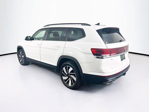 2025 Volkswagen Atlas 2.0T SE w/Technology 4MOTION