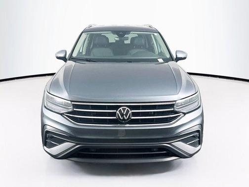 2024 Volkswagen Tiguan 2.0T Wolfsburg Edition