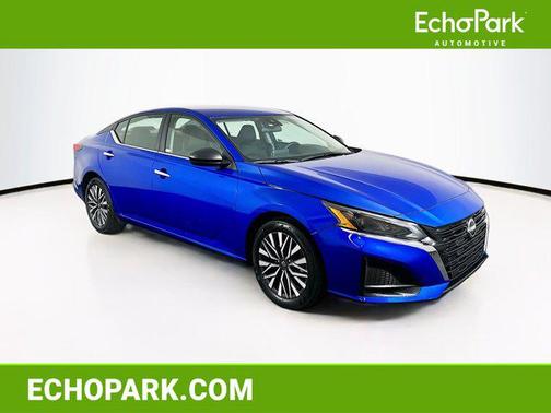 2025 Nissan Altima SV FWD