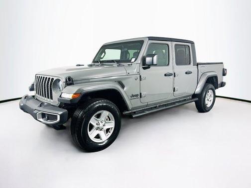 2022 Jeep Gladiator Sport S