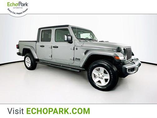 2022 Jeep Gladiator Sport S