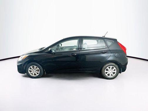 2013 Hyundai Accent GS