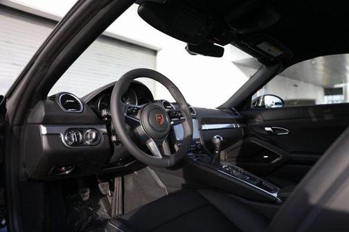 2024 Porsche 718 Boxster Style Edition