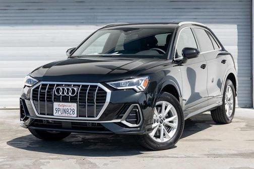 2024 Audi Q3 Premium 45 TFSI S line quattro Tiptronic