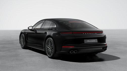 2024 Porsche Panamera 4
