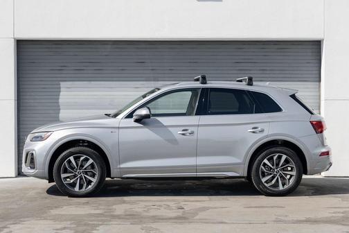 2025 Audi Q5 45 S line Premium Plus
