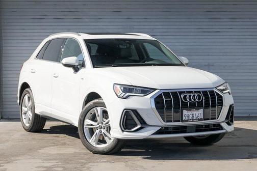 2023 Audi Q3 45 S line Premium Plus