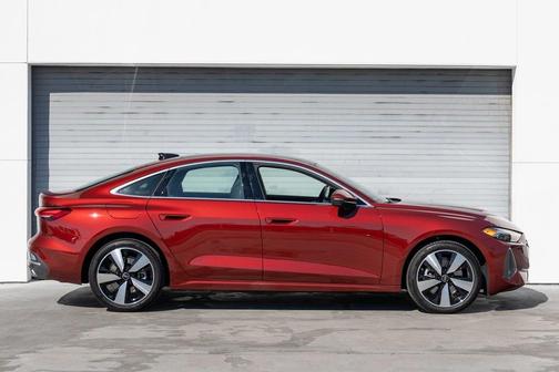 2025 Audi A5 Premium Plus TFSI quattro S tronic