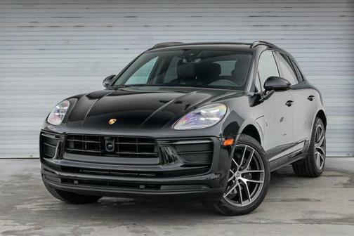 2024 Porsche Macan Base