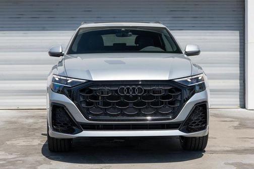 2025 Audi Q8 55 Premium Plus
