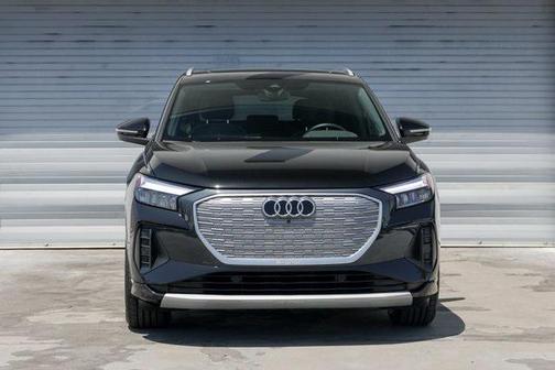 2023 Audi Q4 e-tron Premium Plus 40 RWD