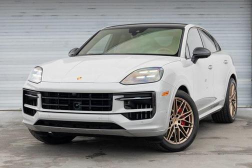 2024 Porsche Cayenne S