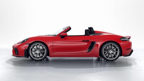 2023 Porsche 718 Spyder 