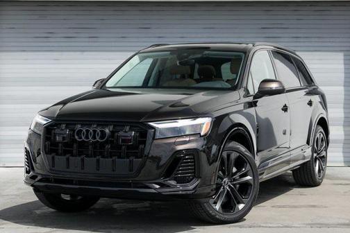 2025 Audi Q7 55 Premium Plus