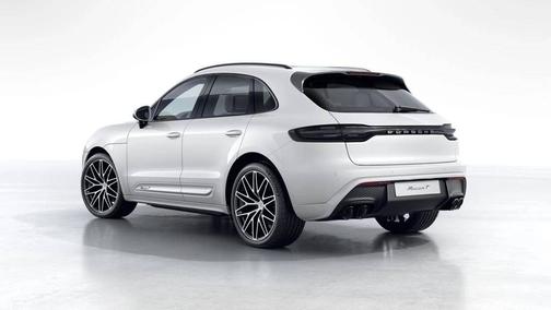 Carrara White Metallic 2024 Porsche Macan