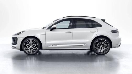 Carrara White Metallic 2024 Porsche Macan
