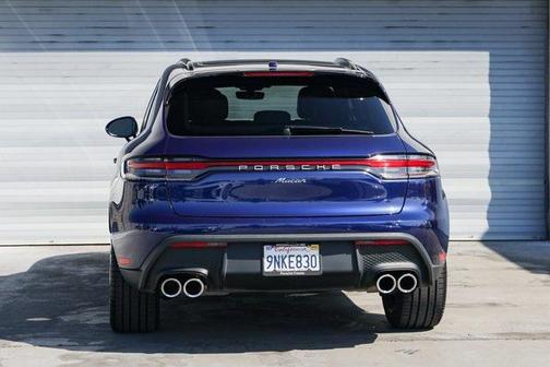 2024 Porsche Macan Base