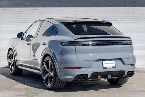 2025 Porsche Cayenne 