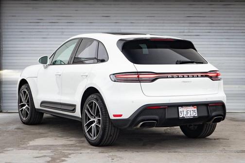 2025 Porsche Macan 