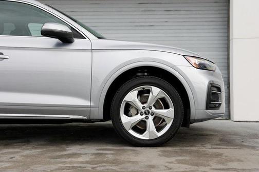 2021 Audi Q5 45 Premium Plus