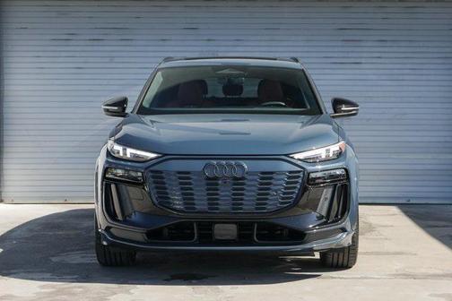 2025 Audi SQ6 e-tron Premium Plus quattro