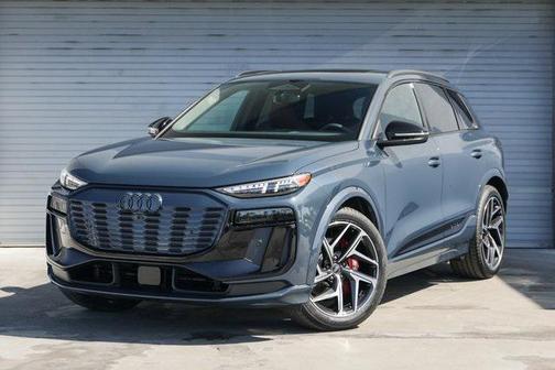 2025 Audi SQ6 e-tron Premium Plus quattro
