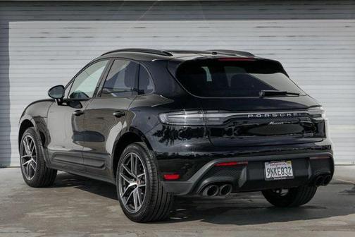 2024 Porsche Macan Base