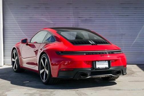 2025 Porsche 911 