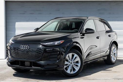 2025 Audi Q6 e-tron Premium Plus