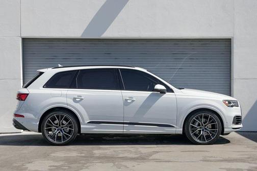 2022 Audi Q7 55 Prestige