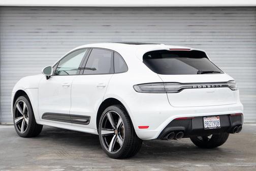 2025 Porsche Macan 
