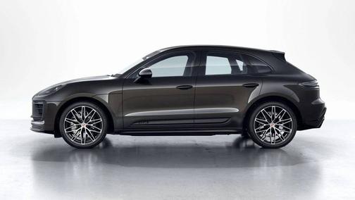 2022 Porsche Macan 