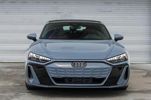 2025 Audi S e-tron GT Premium Plus