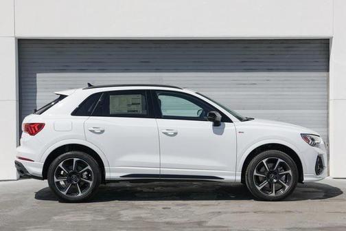 2025 Audi Q3 45 S line Premium Plus