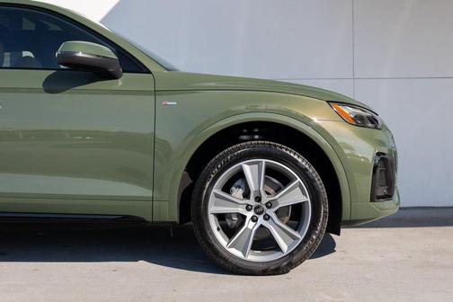 2025 Audi Q5 45 S line Premium